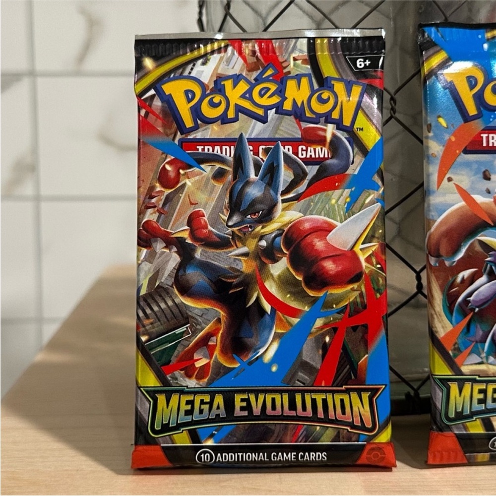 New! (15) Pokémon TCG Mega Evolution Booster Packs - Picture 5 of 9